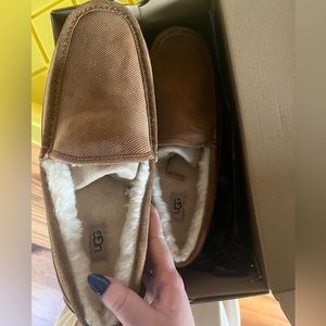 Men’s UGG Slippers